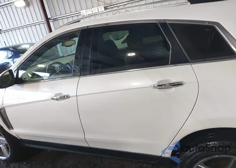 2014 Cadillac Srx Performance Collection z USA, uszkodzony, nr VIN 3GYFNFE3XES652815